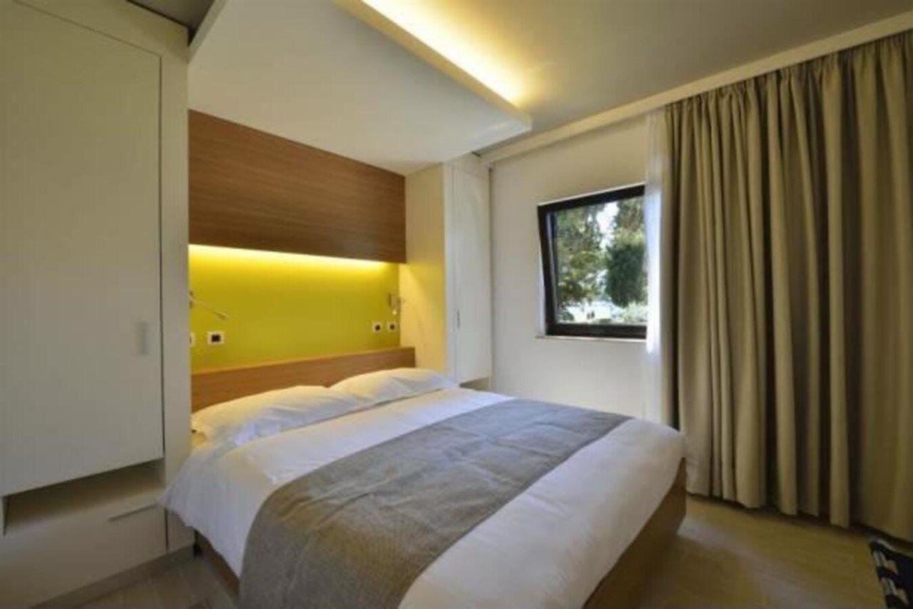 Apartments Galijot Plava Laguna Poreč Exterior foto