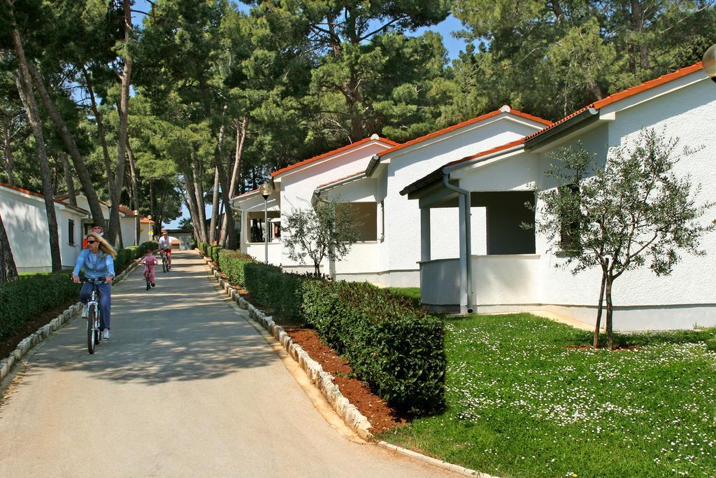 Apartments Galijot Plava Laguna Poreč Exterior foto